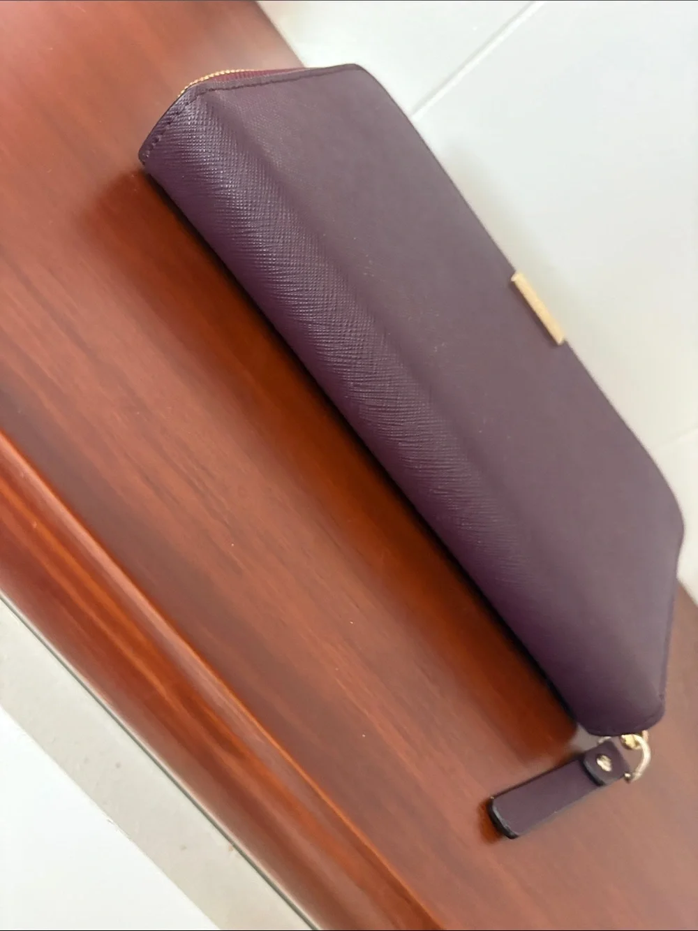 Kate Spade NY Laurel Way Neda Saffiano Burgundy Leather Zip Continental Wallet